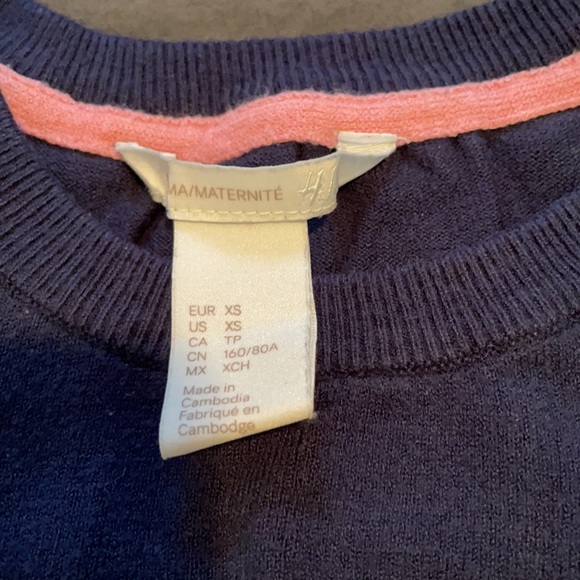 H&M maternity long sleeve. - Picture 3 of 3